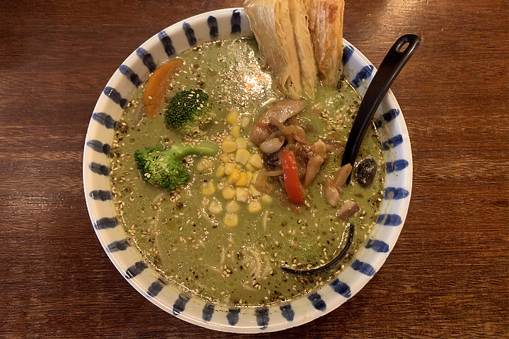 【新竹.吃飽飽】籽田野菜屋|讓你想像不到蔬食湯頭