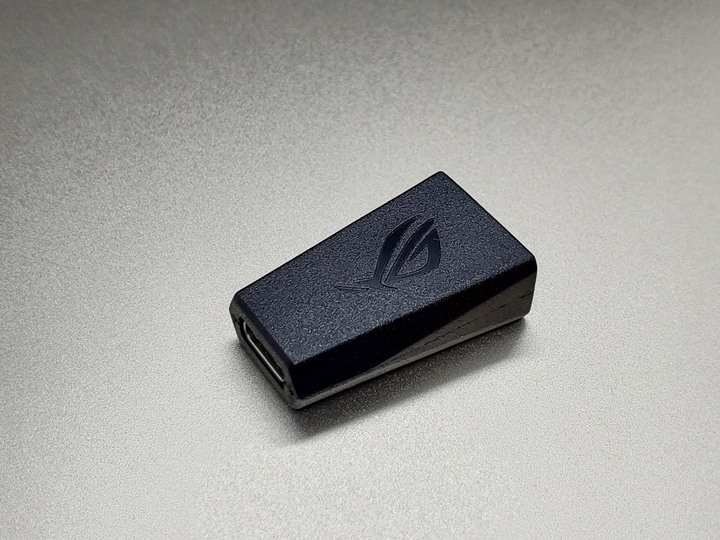 [開箱]ROG CHAKRAM / 猶如環刃在手的全能旗艦電競滑鼠