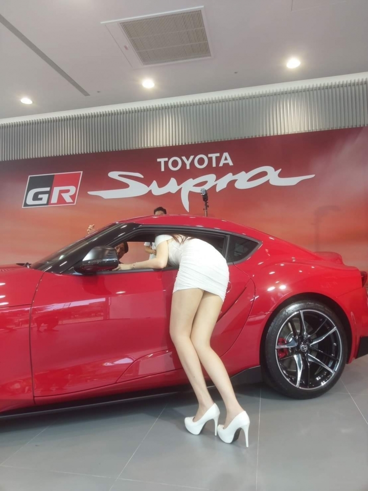 《開箱》等了9個月終於買到supra