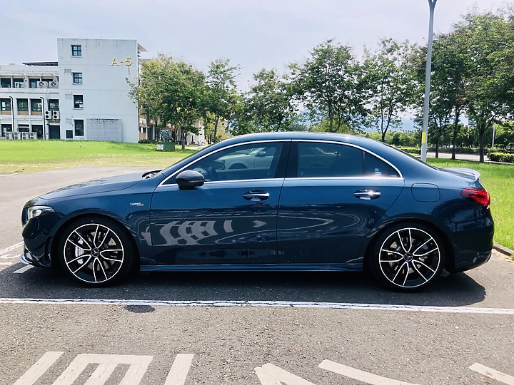 點我看大圖 【開箱 Mercedes-AMG】A35 Sedan 4MATIC 及選配周邊心得分享-更新1萬公里心得