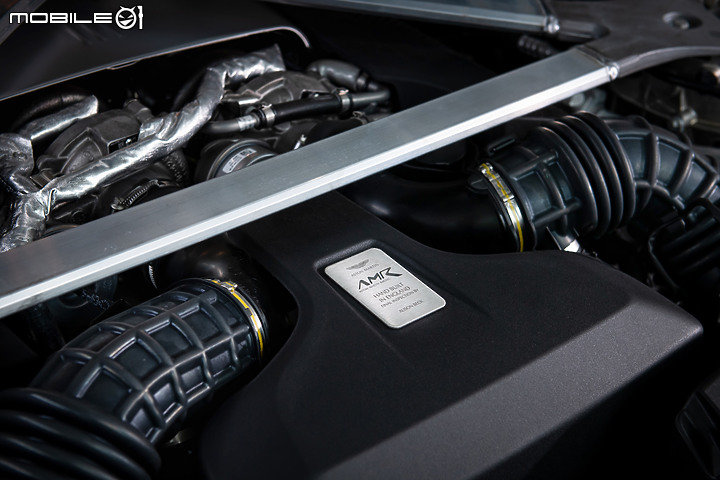 【限量59部】千萬級手排來了!Aston Martin Vantage AMR Manual 59 Edition抵台亮相!