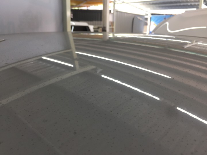 ［BMW 7系列］鍍膜分享 5年的白車鍍完還是一樣亮11