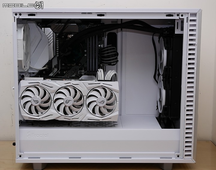白之美，雙上蓋彈性擴充 FD Define 7 TG White 開箱