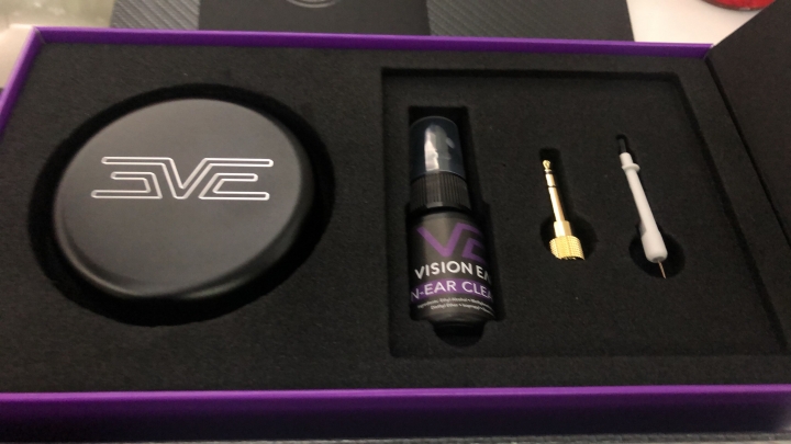 開箱Vision Ears新耳機EVE20+AK sa700