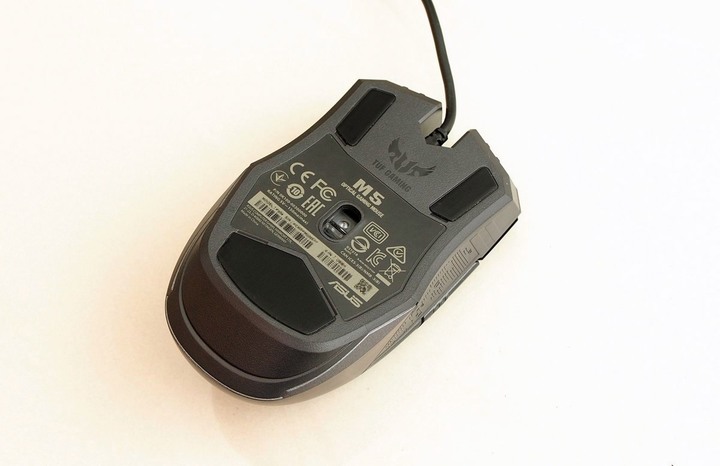 新一代香香機 ASUS TUF GAMING A15 FA506 開箱