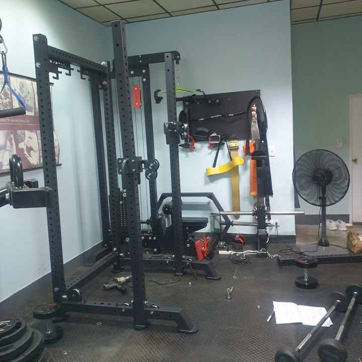 開箱krypton fitness 深蹲架+高低拉+飛鳥 三合一 訓練器