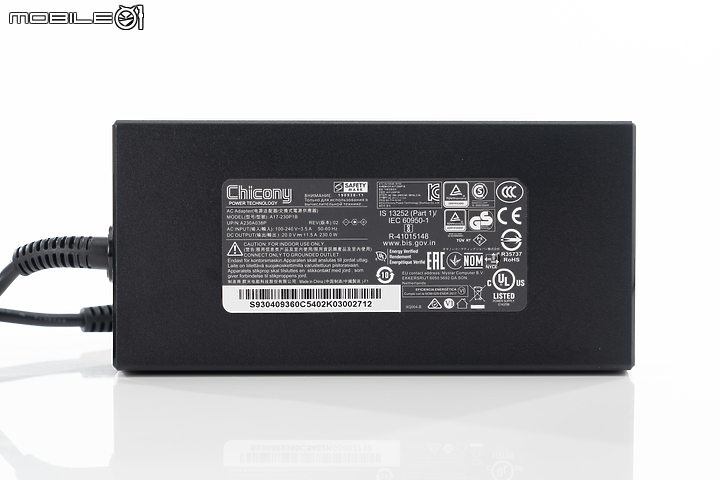 MSI GS66 Stealth 10SGS 測試報告｜不拘泥於電競的龍魂！