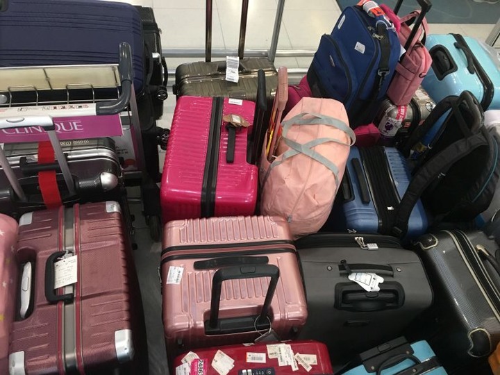 經驗談「航空公司登機箱尺寸規定」你一定都擔心過這件事 。原來拒絕登機最常見的三大項是？