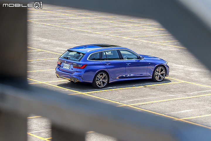 BMW 330i Touring M Sport 試駕 運動風格與實用機能的完美結合