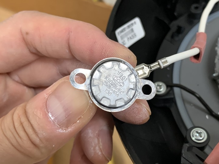 美式咖啡機無法加熱,維修問題