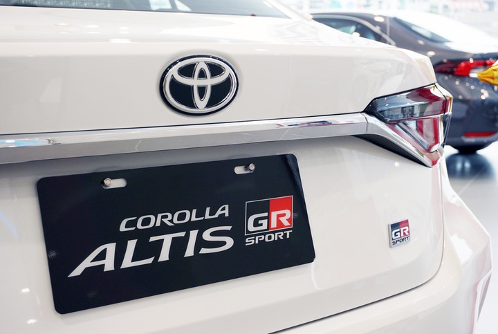 Altis GR試乘分享 操控魅力還不錯啊…