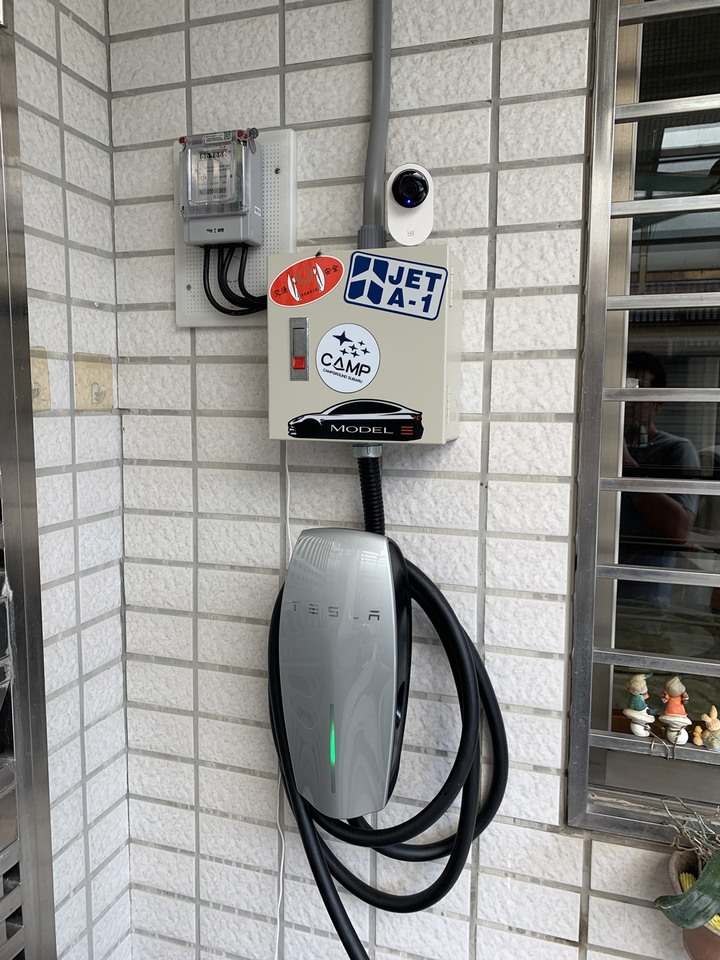 [開箱] 從Mazda 3到Model 3 5000公里用車心得分享