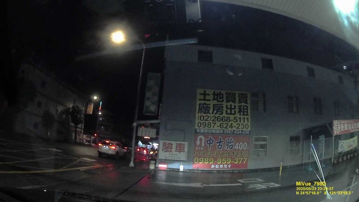 點我看大圖 Mio 798 是近年用過畫質最差的行車記錄器!!!(內有Mio 798 vs Vico opia I測試)