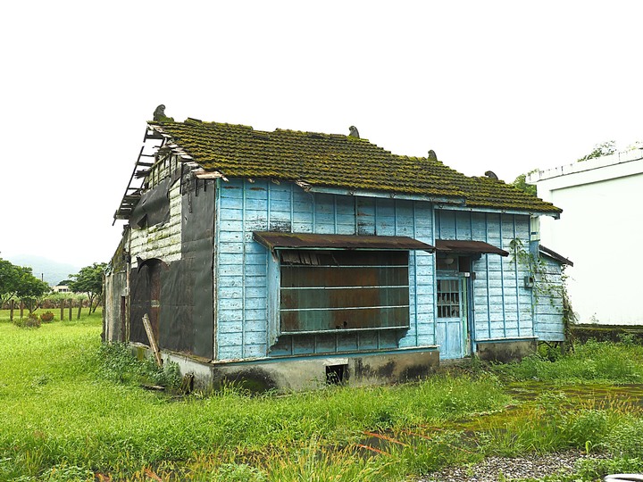 花蓮 富源車站|拔仔庄常民文化館、大農大富平地森林園區、光復車站、翁游韭菜臭豆腐、廖快菸樓|大榮國小教師宿舍|林田警察官吏派出所及舊林田派出所、森山舍咖啡、新城(太魯閣)車站、崇德車站—梅雨季中的花蓮旅行,第四部