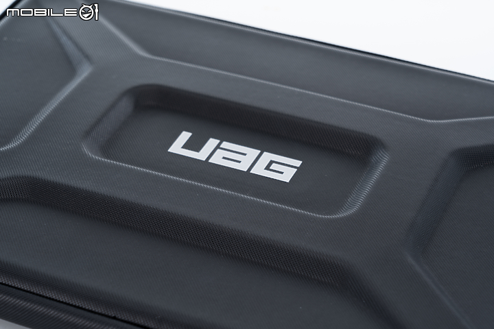 UAG 全新耐衝擊系列電腦包/後背包試用分享｜軍規防護與豐富機能並行！