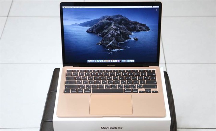 [請益]買MacBook Air 2020？
