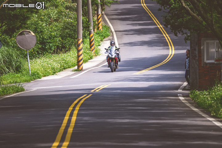你該體驗一次的北海岸重機旅行: YAMAHA Tracer 900 GT
