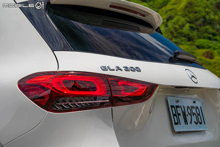Mercedes-Benz GLA 200 試駕:鮮明休旅風格 好開至上