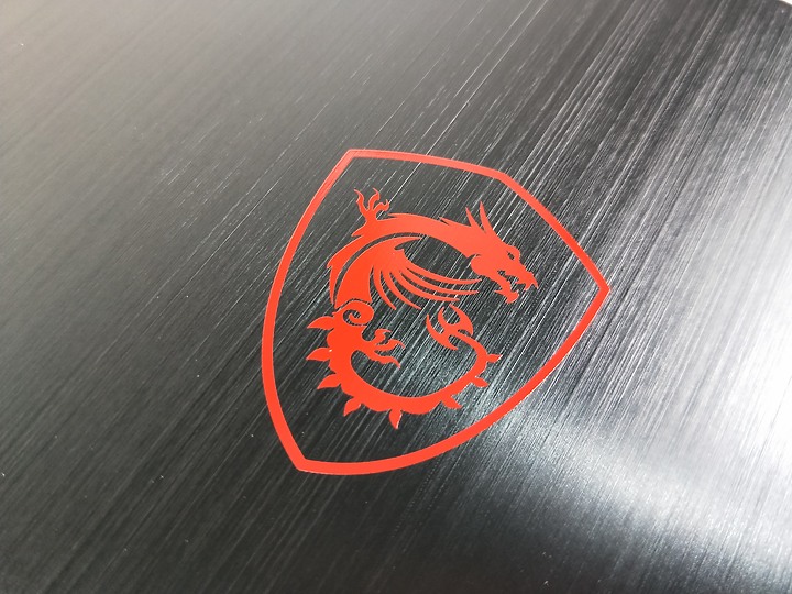 「小亞開箱」MSI GF75 SCXR 平價輕薄，為我擁有