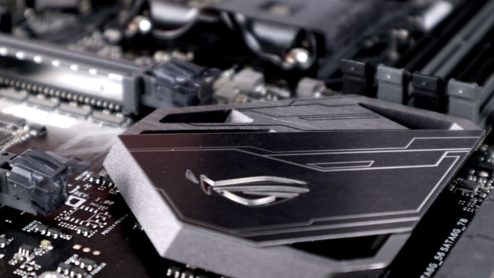 信仰沒有你想的那麼貴 Fractal D7C、R5–3500X、ROG C6H、RX5700XT