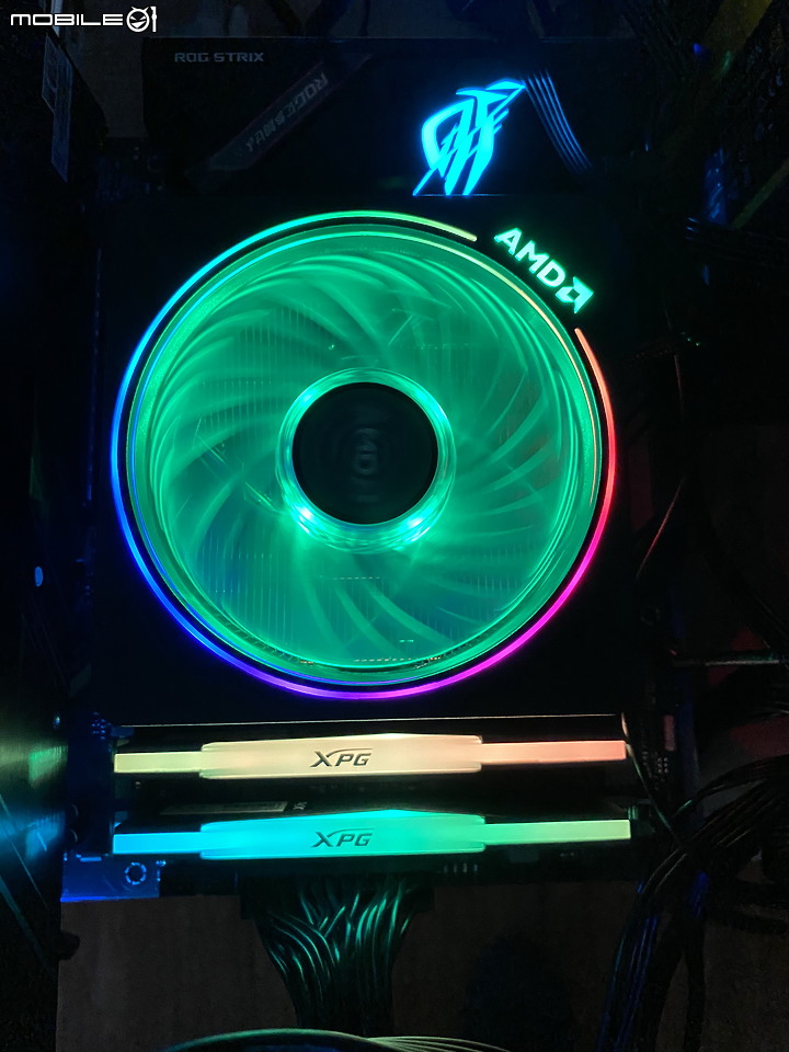 美型幾何幻光 ADATA 威剛 XPG SPECTRIX D50 簡易開箱