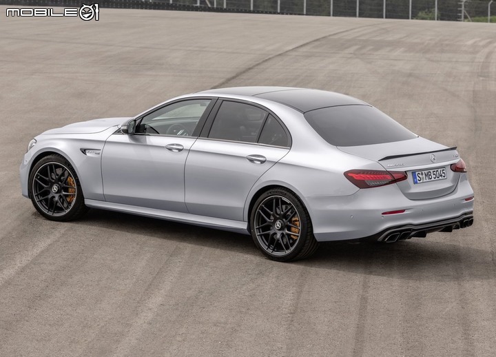 【海外情報】Mercedes-AMG E63 4Matic+ 小改款車型正式亮相，熱血與科技氛圍再提升！