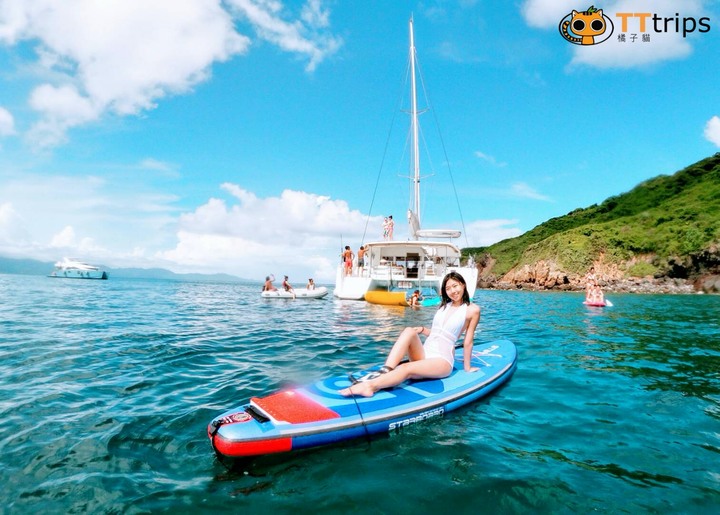 今年夏天必玩體驗!夢幻牛奶湖SUP+搭帆船環龜山島!