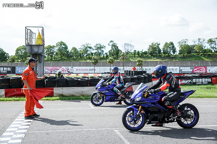 YAMAHA 台灣山葉機車 YZF-R3 媒體競速同樂會全記錄！賽車魂就該在賽道上解決！