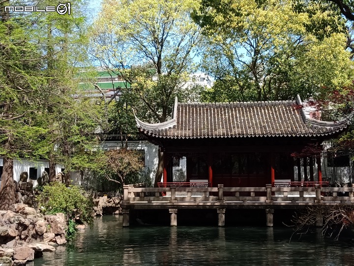 點我看大圖 魔都豫園外灘風光引人入勝!