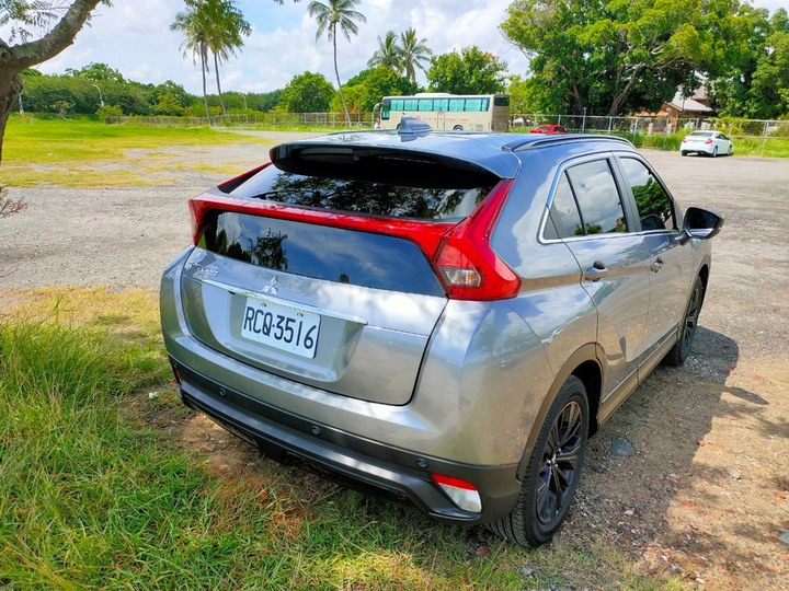ECLIPSE CROSS 日蝕試駕 出遊分享