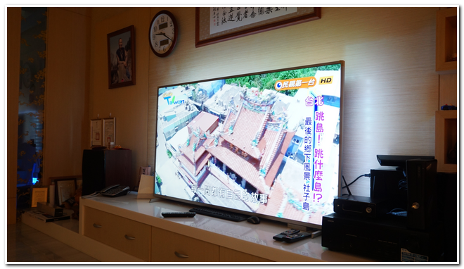 我的小p[Panasonic TH-55CX700W] 長大了 !!!!  大P [Philips 70PUH7374] 開心分享~~