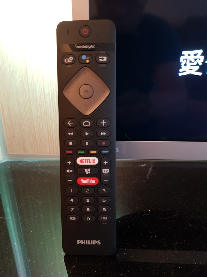 超值的飛利浦PUH7374 4K電視70吋