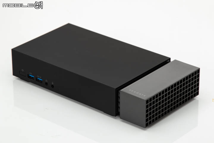 Seagate FireCuda Gaming Dock 外接硬碟+擴充塢實測 | 同時擴充容量與周邊連接的夢想配件