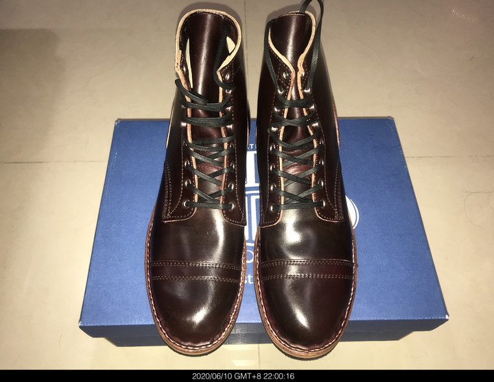 Custom White’s boots