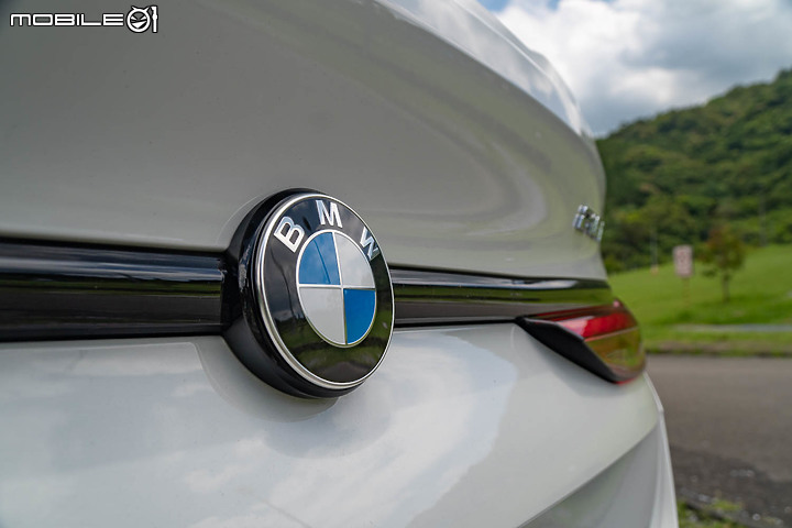 BMW 218i M Sport 限量版試駕:當開帥不開快成為主流