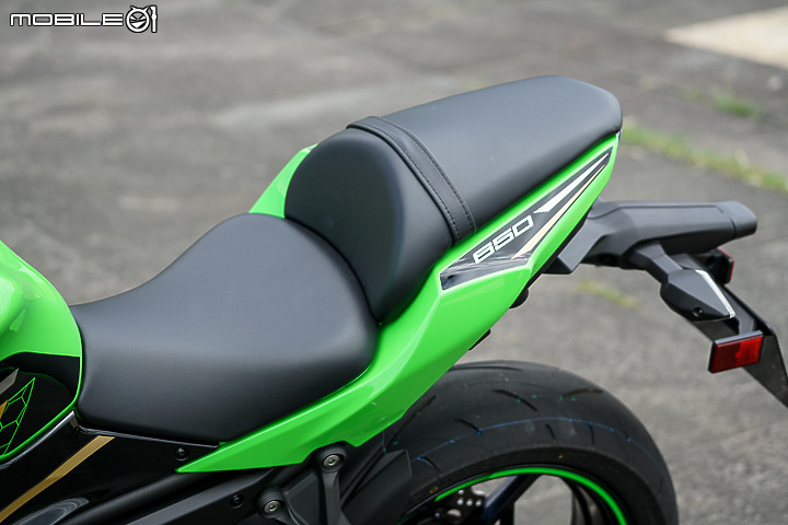 Kawasaki Ninja 650 改款試駕 外型提升配備更超值