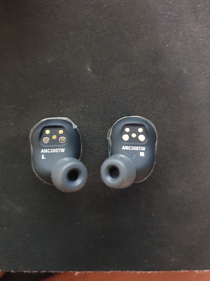 鐵三角 ATH-ANC300TW 耳機開箱