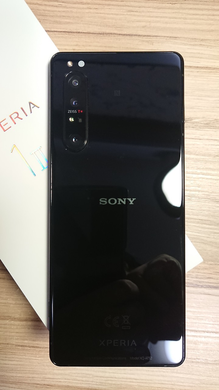 【不明斷電更新】 Sony Xperia 1 II 耀黑