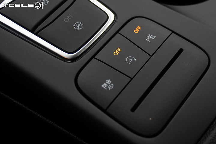 Ford Kuga EcoBoost 250 ST-Line試駕:全能運動跑旅新標竿
