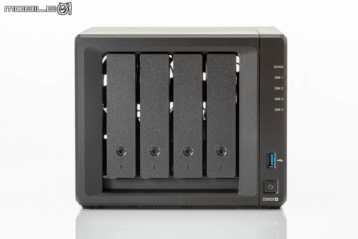Synology 四款新 NAS 開箱+ DS920+ 長期測試 建立完整私有雲端的穩定選擇