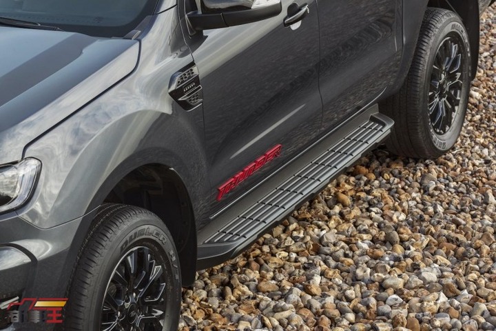雷電風格特仕車 Ford Ranger Thunder 歐洲市場推出