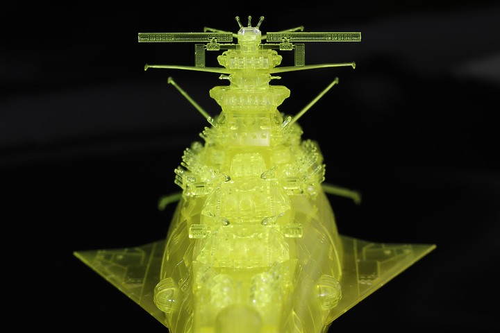 點我看大圖 老花眼別挑戰!萬代 宇宙戰艦大和號2202 1/1000 YAMATO 大和號 最終決戰仕樣 高次元透明版 超傷眼啊@@ 附上0619完成棚拍圖解喔