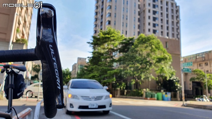 簡易開箱 Giant TCR Adv 1-KOM 2021