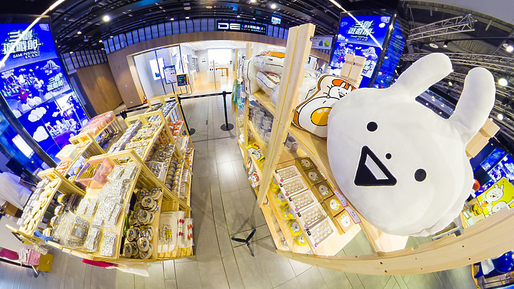 KanDao QooCam 8K 360 魔性抖動「小突兔Usagyuuun三創快閃店」，魅力爆表