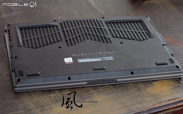 點我看大圖 技嘉AORUS 15G搭載機械式鍵盤與全新電競外型完整解析