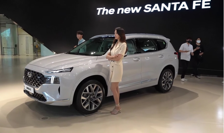 全球首發2021 Santa Fe實車介紹影片