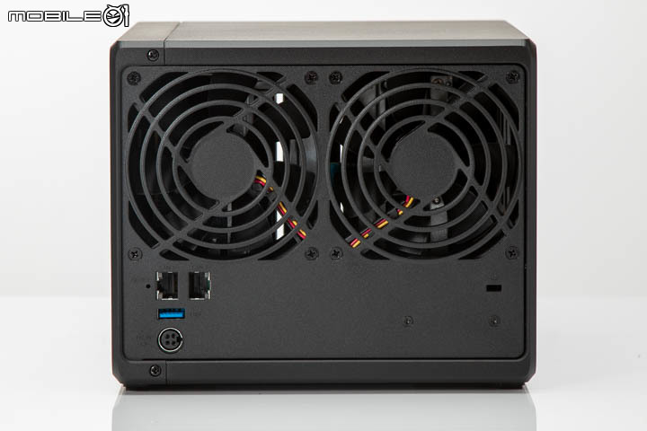 Synology 四款新 NAS 開箱+ DS920+ 長期測試 建立完整私有雲端的穩定選擇
