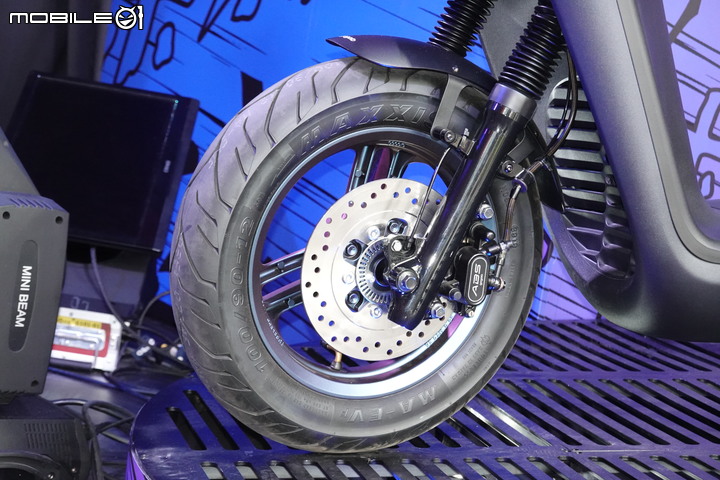 【採訪】Gogoro S3／S3 ABS 正式發表！全車黑化更具跑格