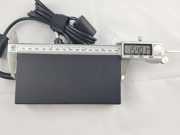 【小宅開箱】【評測】技嘉 GIGABYTE AORUS 17G XB 又是一台可怕的怪獸