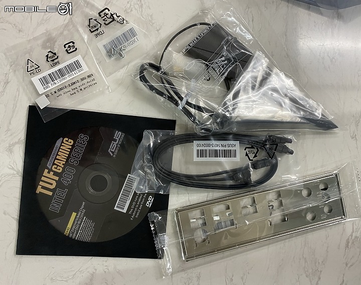 APE 功能體驗 TUF GAMING B460 PRO WIFI / I5 10400 開箱